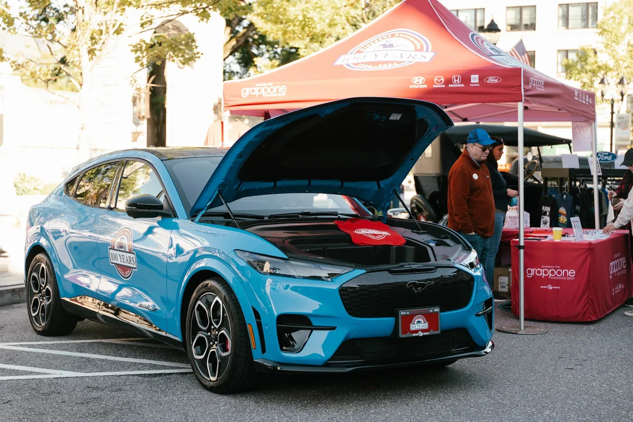 Join Us at Cars & Coffee on Capitol – The Main Event 2025
